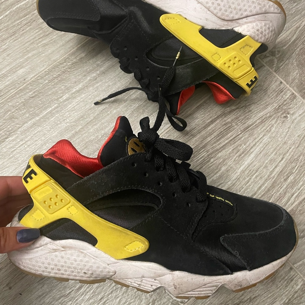 Nike Air Huarache lifestyle
